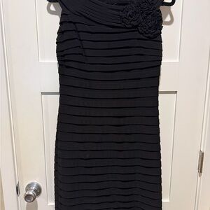 Adrianna Papell Black Textured Midi Dress
